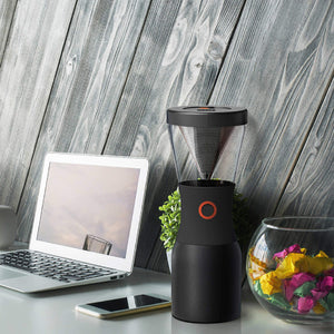 Brew coffee at room temperature with the Asobu portable coffee